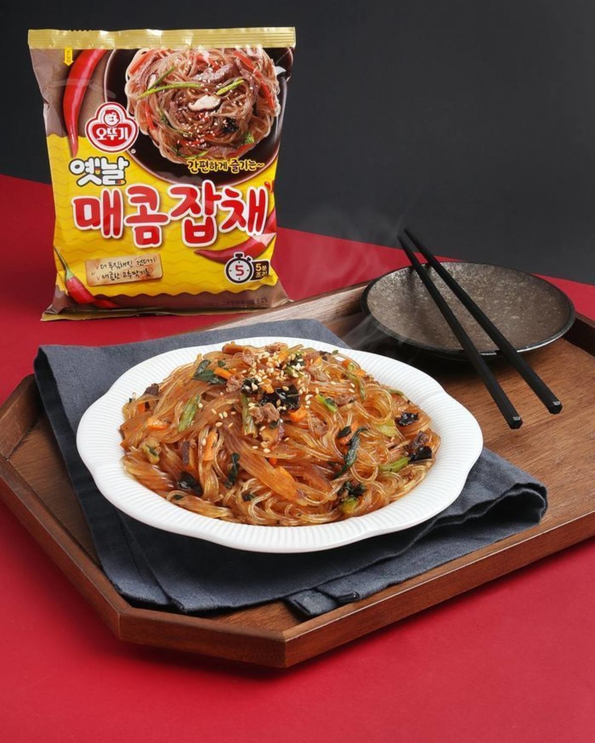 옛날 매콤잡채 / 오뚜기