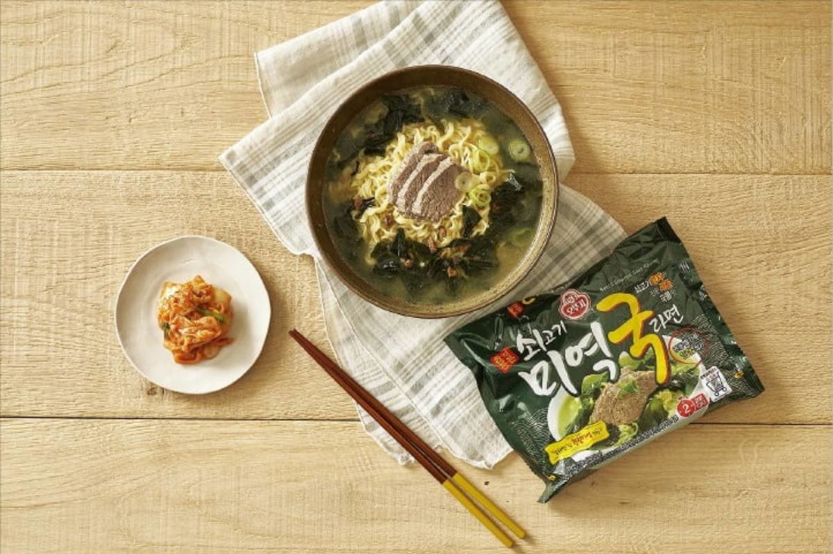 오뚜기의 ‘쇠고기미역국 라면’ / 오뚜기