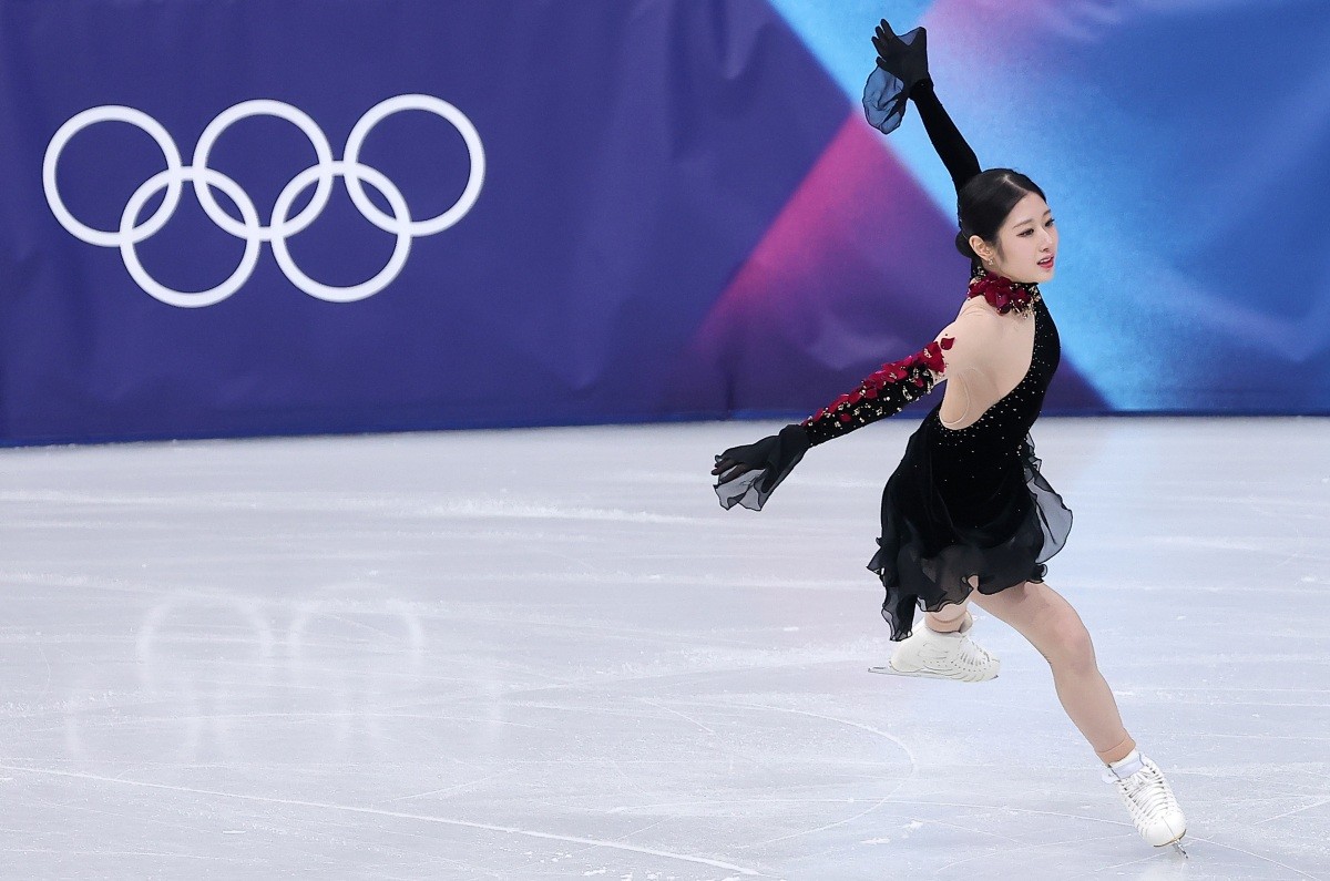 피겨 이해인이 19일(현지시간) 이탈리아 밀라노 아이스스케이팅 아레나에서 열린 2026 밀라노·코르티나담페초 동계올림픽 피겨 스케이팅 여자 싱글 프리 스케이팅에서 연기를 펼치고 있다. / 뉴스1