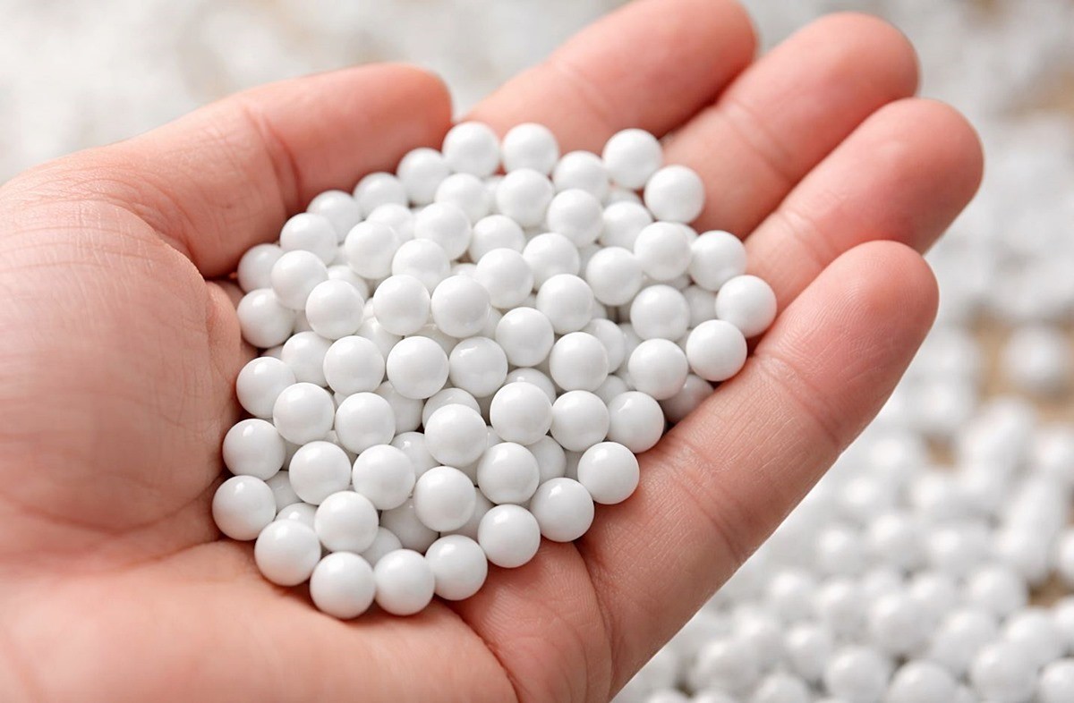 BB탄 모습. 기사 이해를 돕기 위해 AI를 활용해 제작한 자료 사진입니다. 실제 모습과 다소 차이가 있을 수 있습니다.