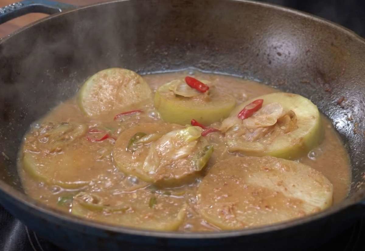 무된장찜 조리 마무리 과정. 기사 내용 토대로 AI툴 활용해 제작한 자료사진.