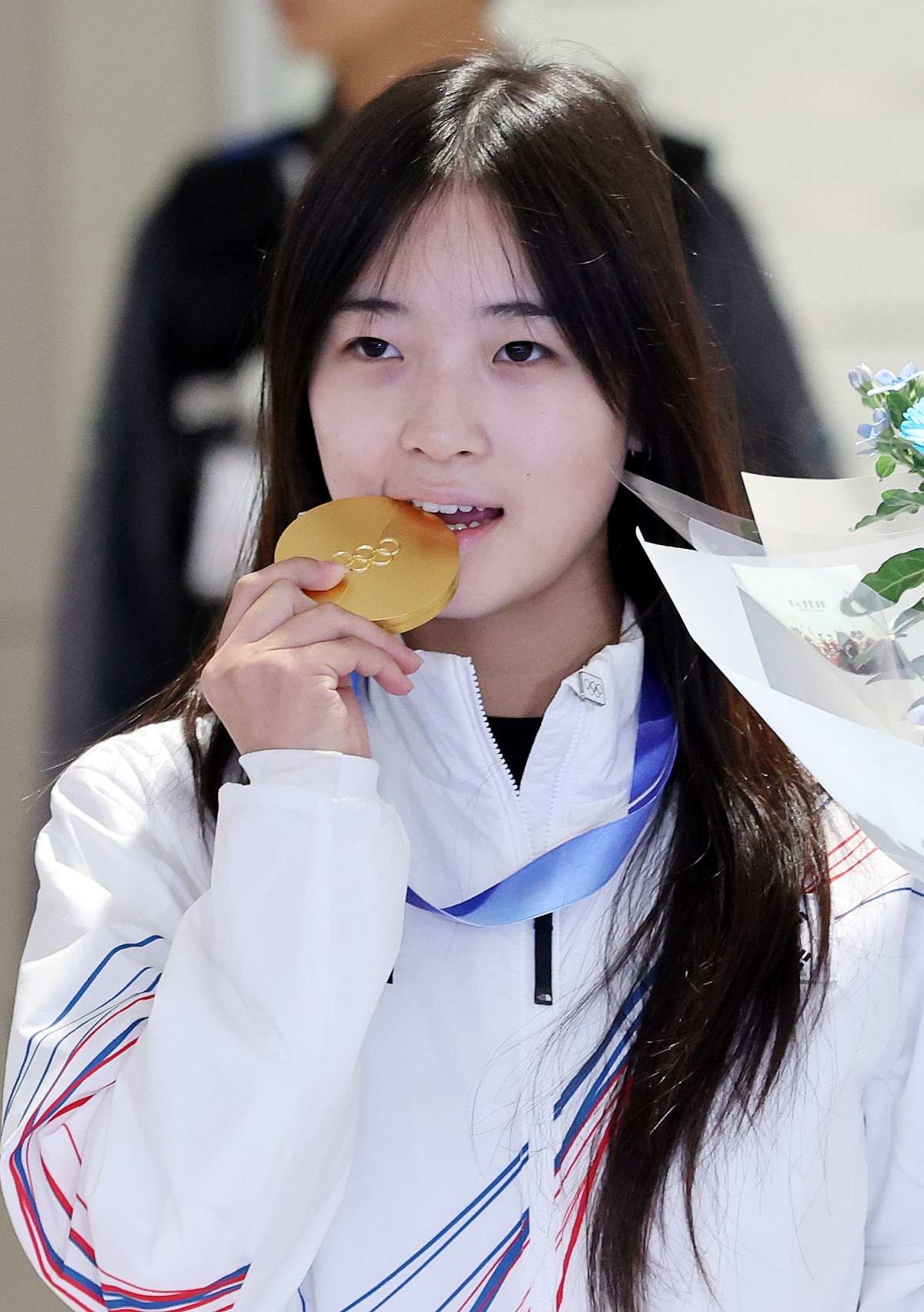 설상 최초 금메달 최가온. / 뉴스1