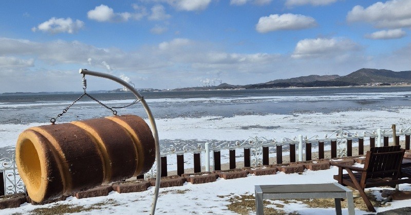 24일     강수 구름대가 충남권 내륙으로 점차 확대되며 저녁까지 비 또는 눈이 내리는 곳이 있을 것으로 예상된다./사진=김지연 기자