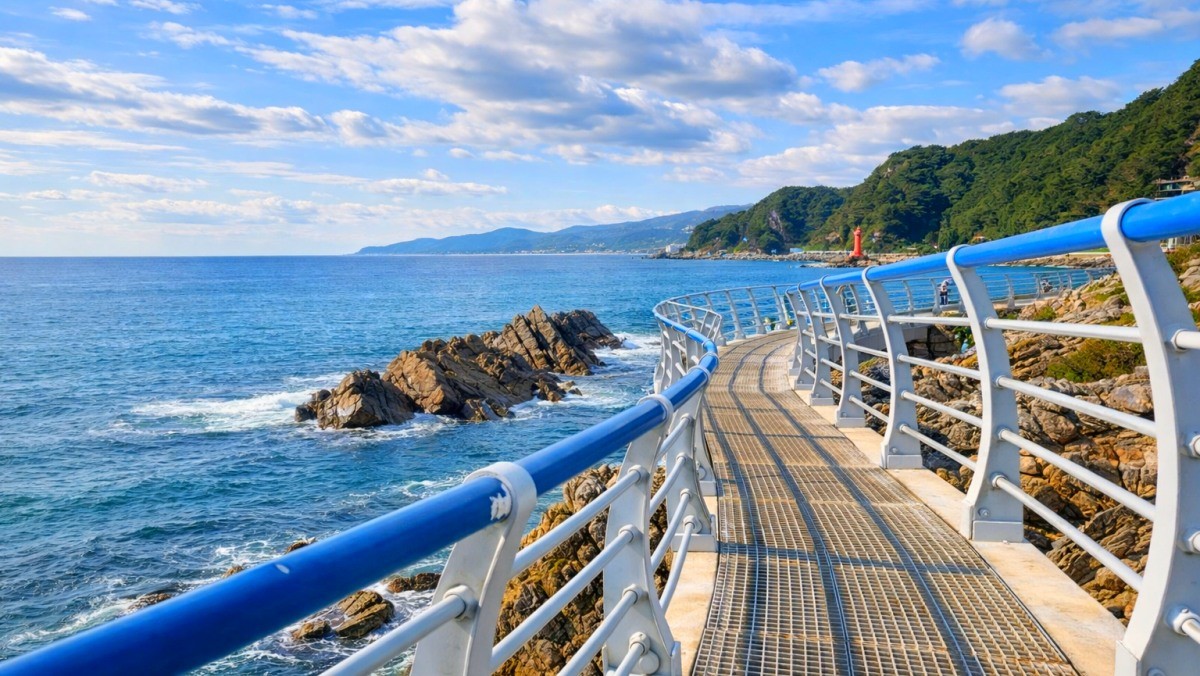 정동심곡 바다부채길. 기사 내용 토대로 AI툴 활용해 제작한 자료사진.