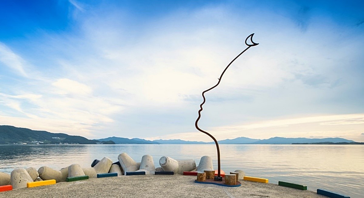 조형물 ‘그리움이 물들면’ / 사천관광 홈페이지