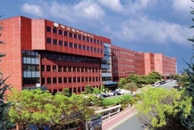 부산시교육감 선거가 본격화되는 가운데, 후보군을 둘러싼 재판 일정과 진영 내 단일화 여부가 주요 변수로 떠오르고 있다. / 사진=위키트리DB