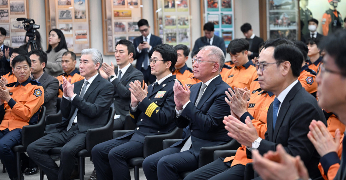 무인 소방 로봇 기증식 / 현대자동차그룹