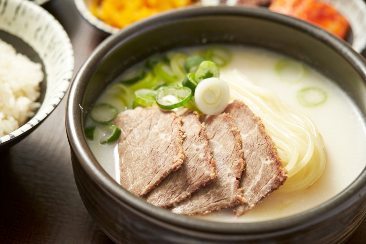 설렁탕 사진 / mnimage-shutterstock.com