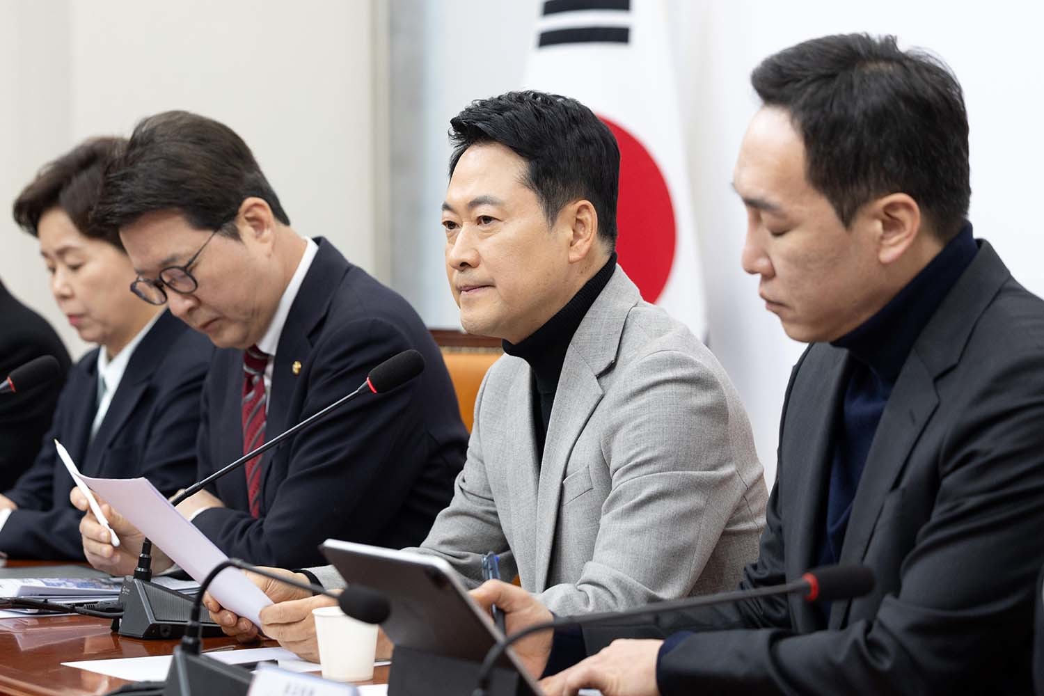 장동혁 국민의힘 대표가 26일 서울 여의도 국회에서 열린 최고위원회의에서 모두발언하고 있다. / 뉴스1