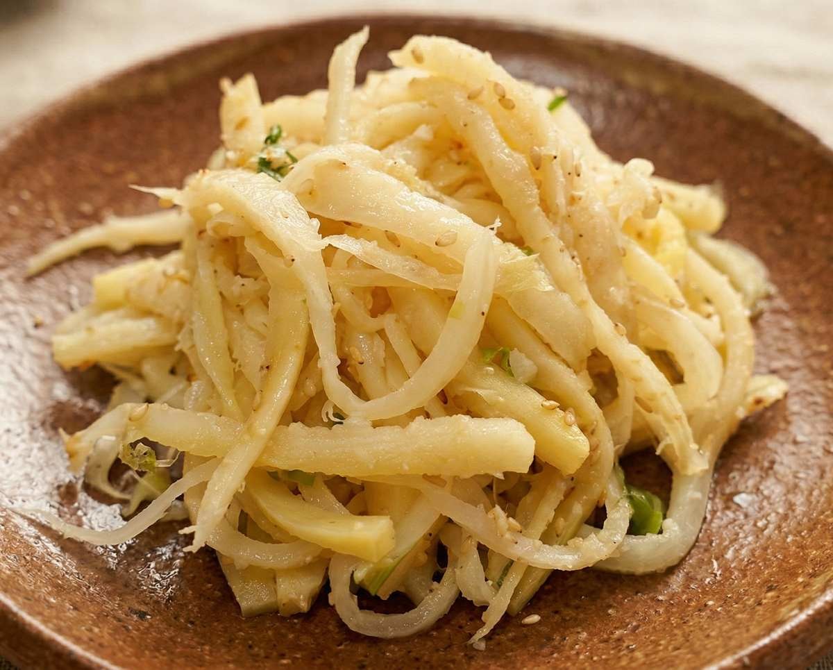 맛있게 완성된 도라지 나물. 기사 내용 토대로 AI툴 활용해 제작한 자료사진.