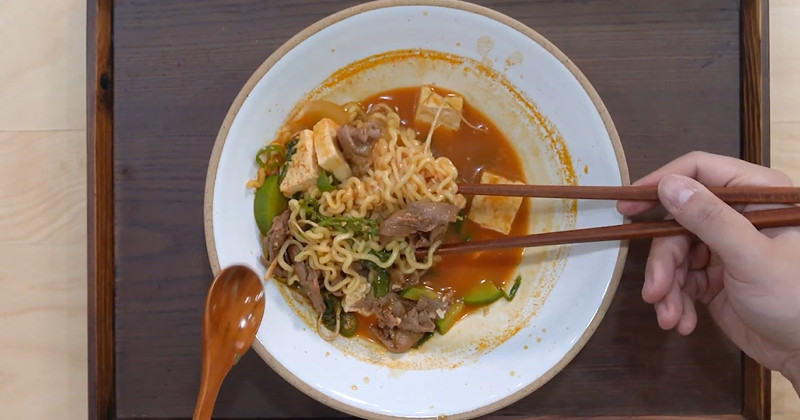 유튜브 '노른자두'