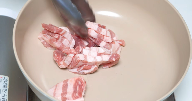 유튜브 '자취요리 뱅_쉽고 편한 자취 요리'