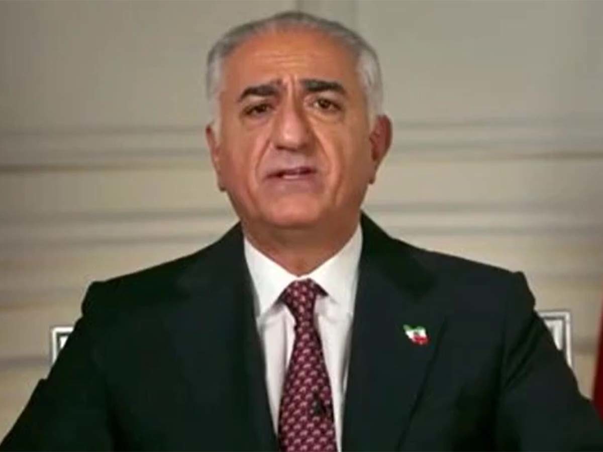 이란의 마지막 국왕의 아들인 레자 팔라비 이란 왕세자가 폭스 뉴스와 인터뷰하고 있다. ／ 폭스뉴스 영상 캡처