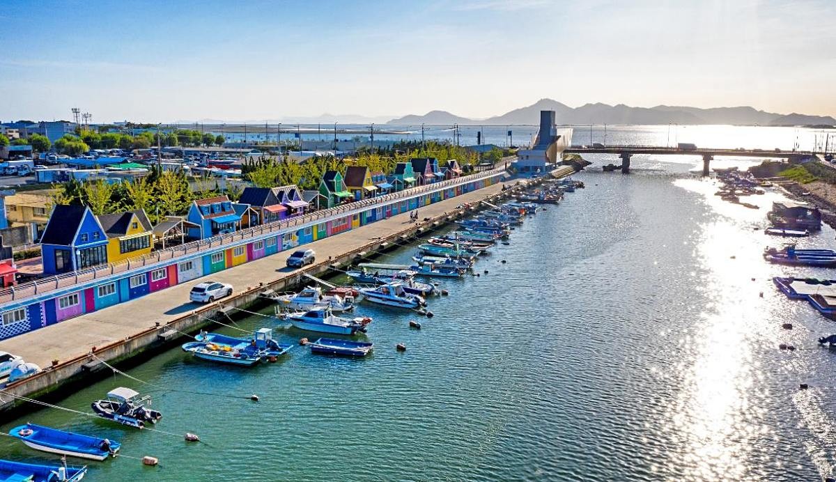 장림포구 부네치아 / 부산관광공사-비짓부산 홈페이지