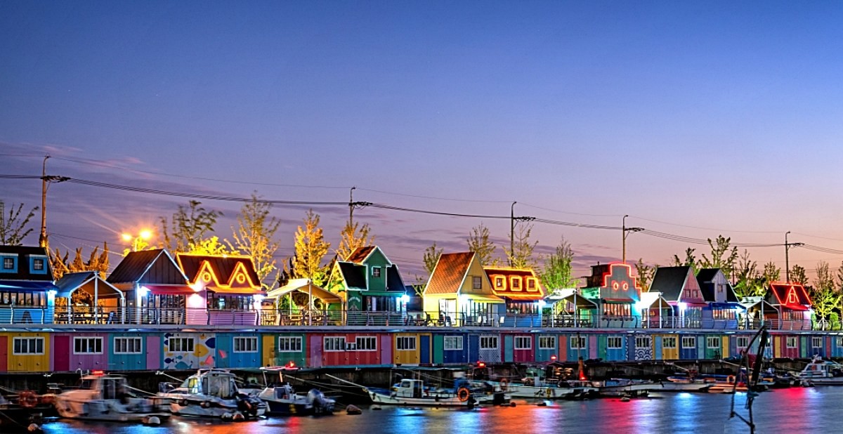 장림포구 부네치아 / 부산관광공사-비짓부산 홈페이지