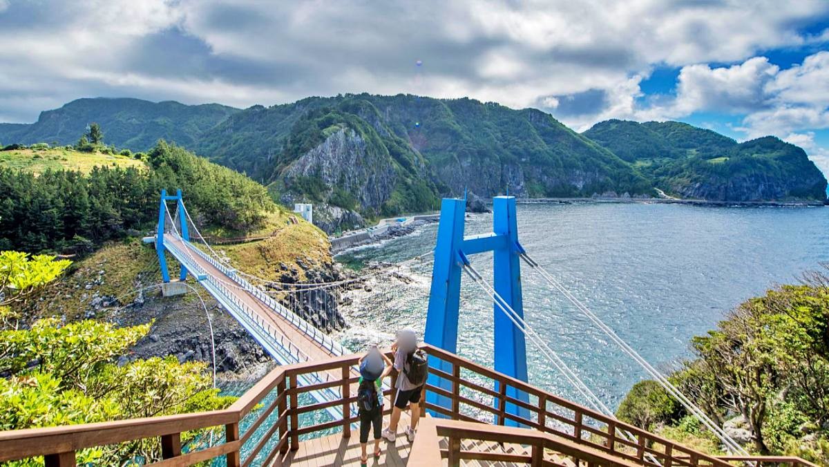 관음도 / 울릉군 관광문화 홈페이지