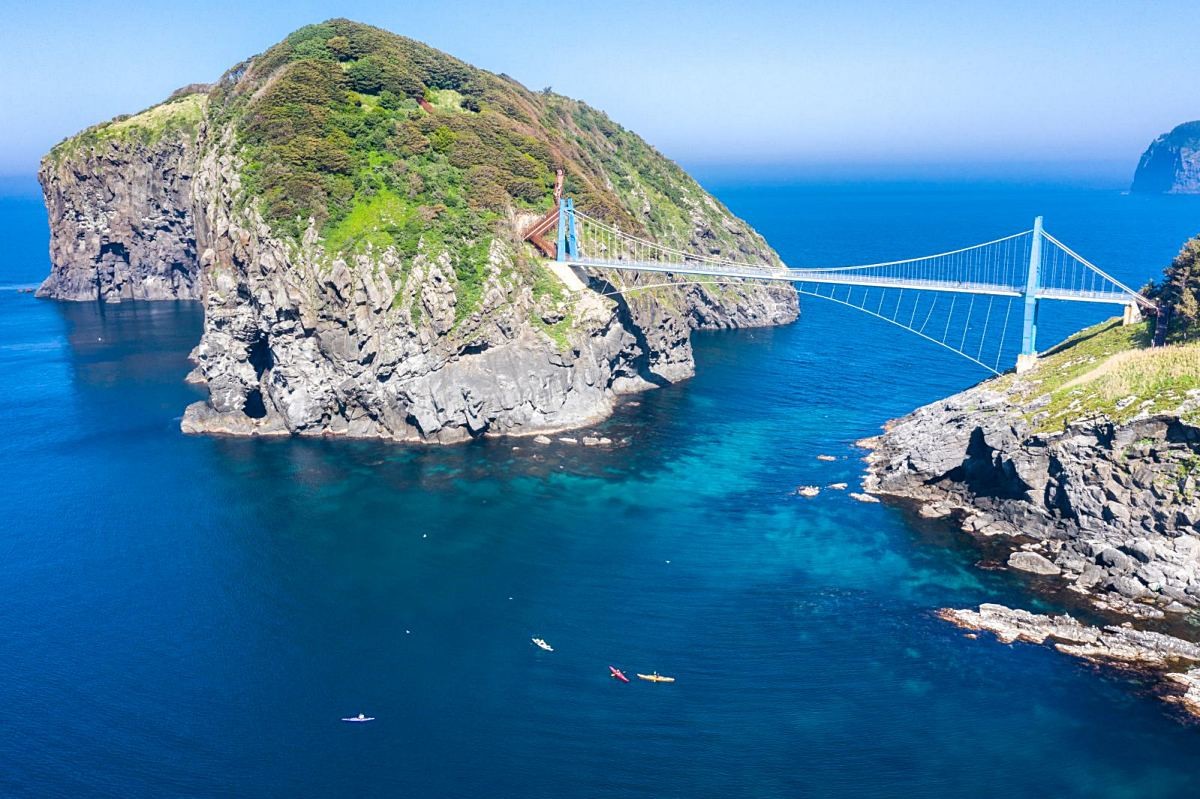 관음도 / 울릉군 관광문화 홈페이지