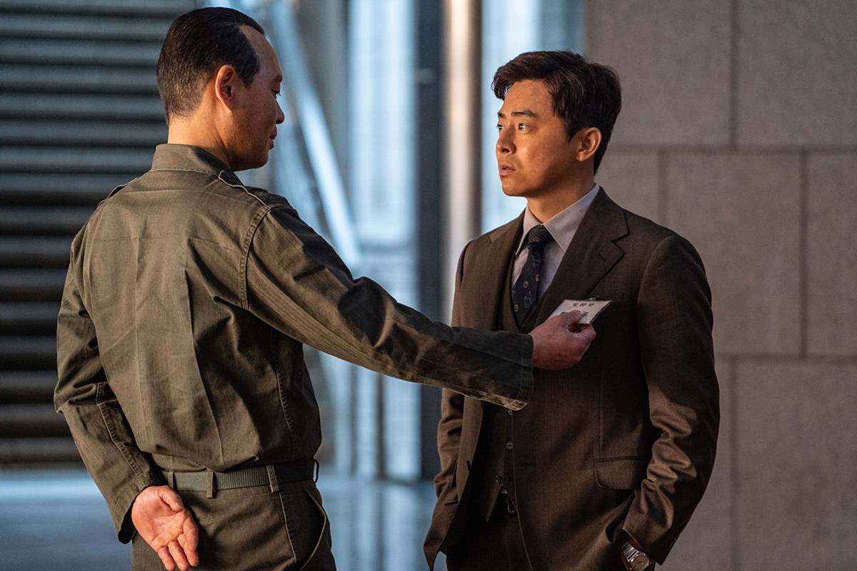 드디어 넷플릭스 올라오는 초호화 캐스팅 한국 영화 / (주)NEW