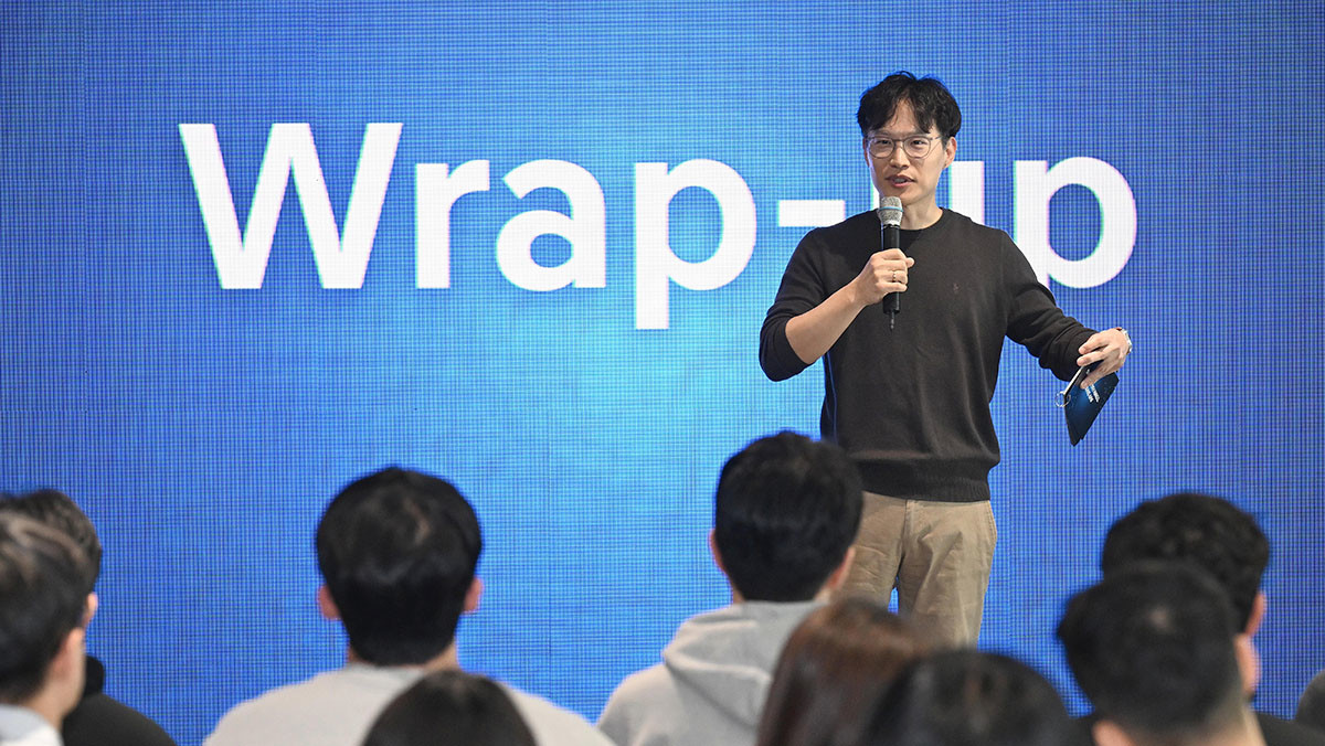 타운홀 미팅에서 미래 전략에 대해 발표하는 박민우 현대자동차·기아 AVP 본부장(사장). / 현대자동차그룹