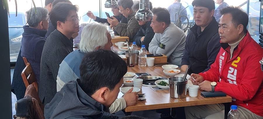 김학홍 문경시장 예비후보 ‘중소기업인과의 미래대화’ /김학홍 제공