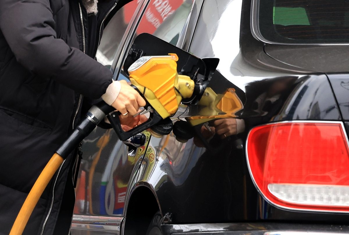 주유하는 모습. / 뉴스1