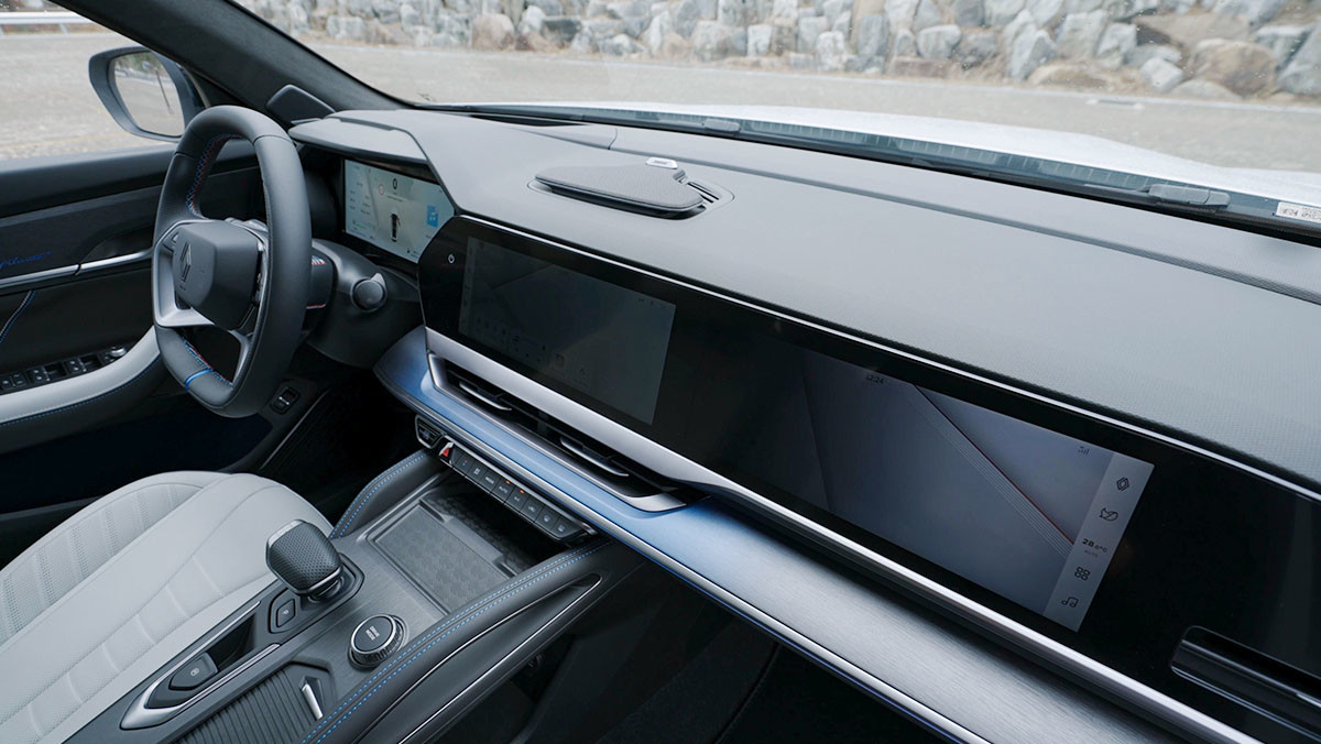 필랑트의 실내. / 르노코리아