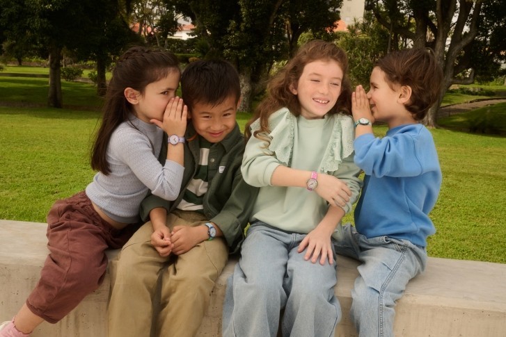 이하 플릭플락 스프링 해즈 스프렁 컬렉션 / 스와치 제공