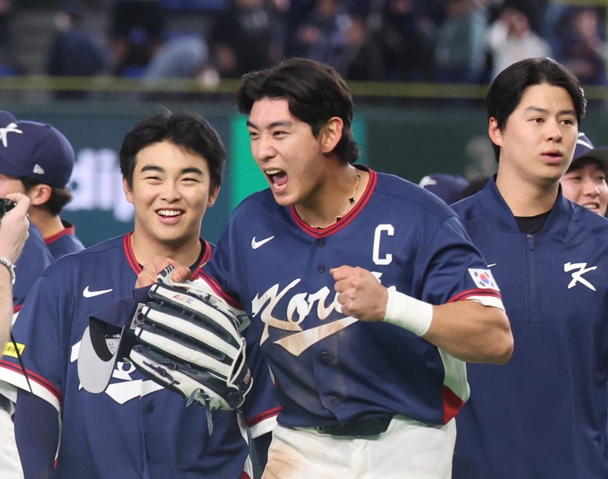 지난 9일 2026 월드베이스볼클래식(WBC) C조 조별리그 최종전에서 호주를 7-2로 꺾고 환호하는 이정후 / 연합뉴스