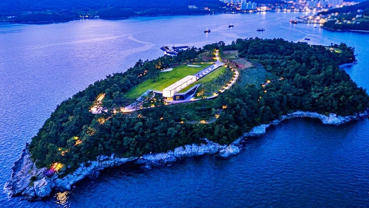 여수 장도. 기사 이해를 돕기 위해 AI로 제작한 자료 이미지로, 실제 모습과 차이가 있을 수 있습니다.