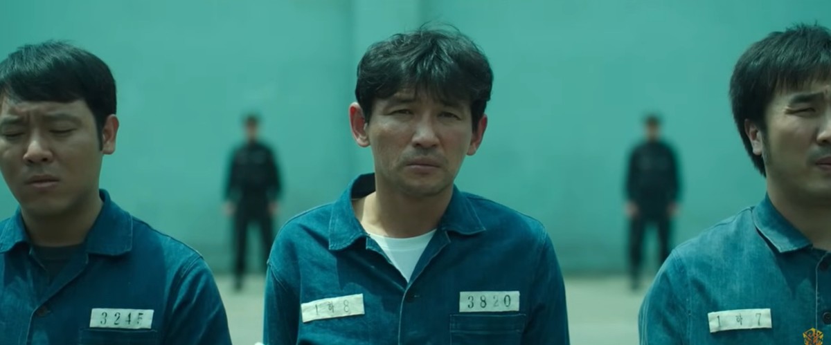 영화 '검사외전'. / 유튜브 채널 '쇼박스'