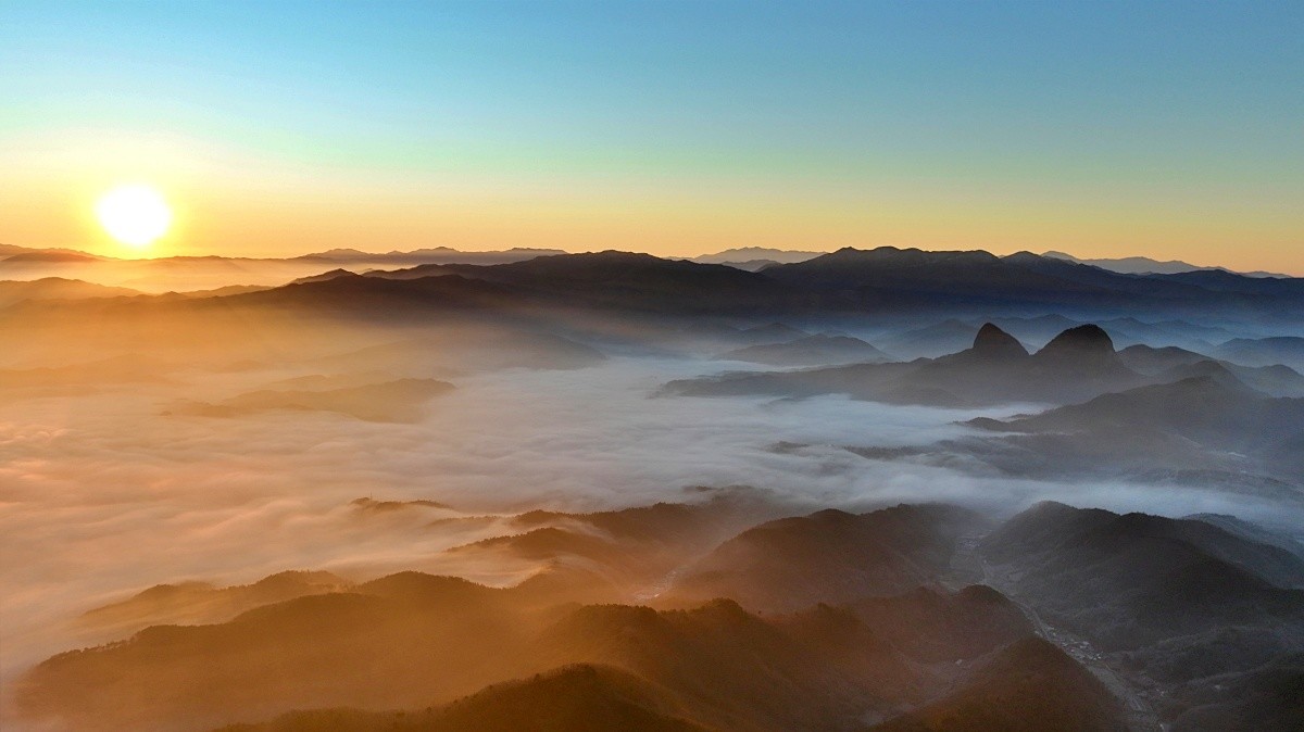 마이산 일출   / 연합뉴스