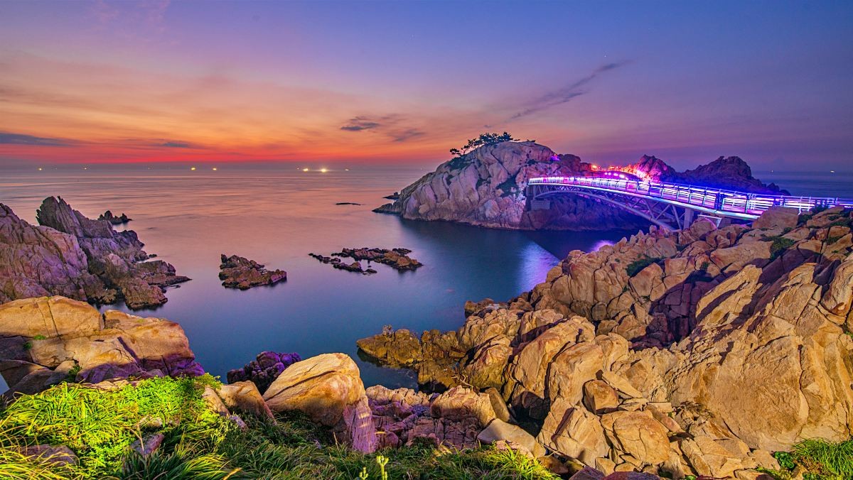 대왕암공원 풍경 / Chan008-Shutterstock.com