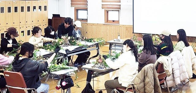 나주시 빛가람건강생활지원센터는 지난 10일 관내 임신부를 대상으로 임신부 건강 교실 ‘엄마도 엄마가 처음이야’를 운영했다