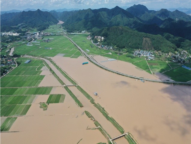 나주시 문평천 다시지구 구간이 재해예방사업 대상 지역으로 선정됐다. 지난 2020년 문평천 인근 대규모 침수 피해 모습