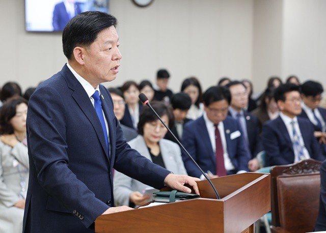 김정희 전남도의회 교육위원장