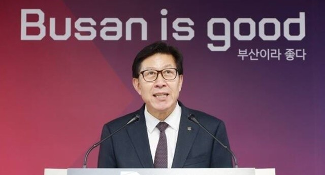 국민의힘 부산시장 후보 공천을 둘러싼 갈등이 격화되는 가운데 박형준 부산시장이 현역 단체장 컷오프 가능성에 '망나니칼춤'이라며 이정현 공천관리위원장을 강하게 비난했다. 주진우 의원도 경선을 요구했다. / 사진=부산시