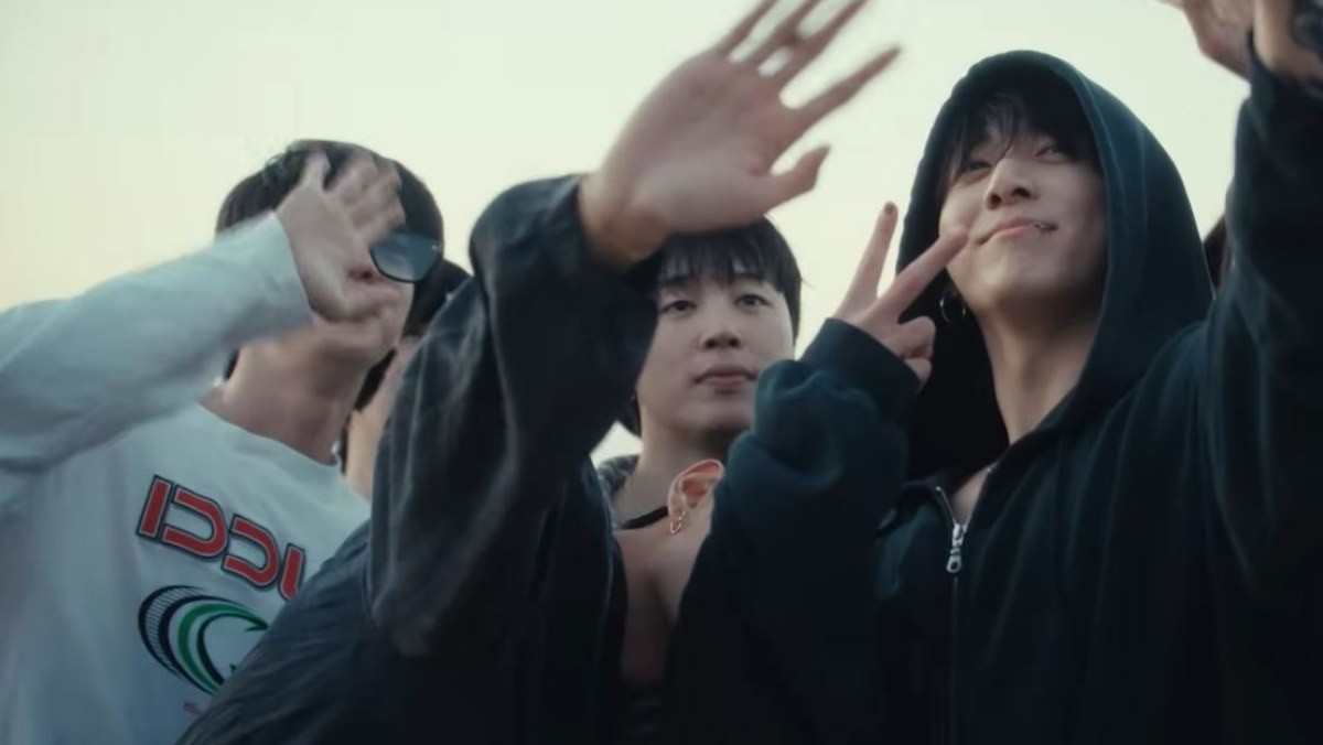 방탄소년단 다큐멘터리 'BTS: 더 리턴' 공식 예고편 장면 중 일부. / 유튜브 'Netflix Korea 넷플릭스 코리아'