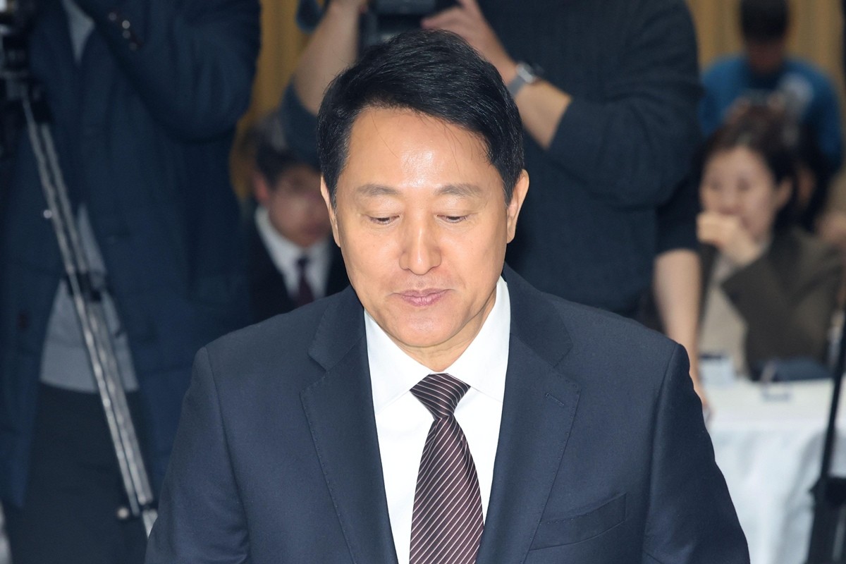 오세훈 서울시장이 16일 서울시청에서 열린 강북횡단 지하도시고속도로 건설 민·관·학 정책협의체 발족식에 참석하고 있다. / 뉴스1