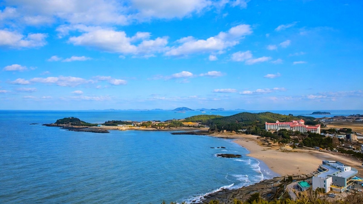 격포해수욕장. 기사 내용 토대로 AI툴 활용해 제작한 자료사진.