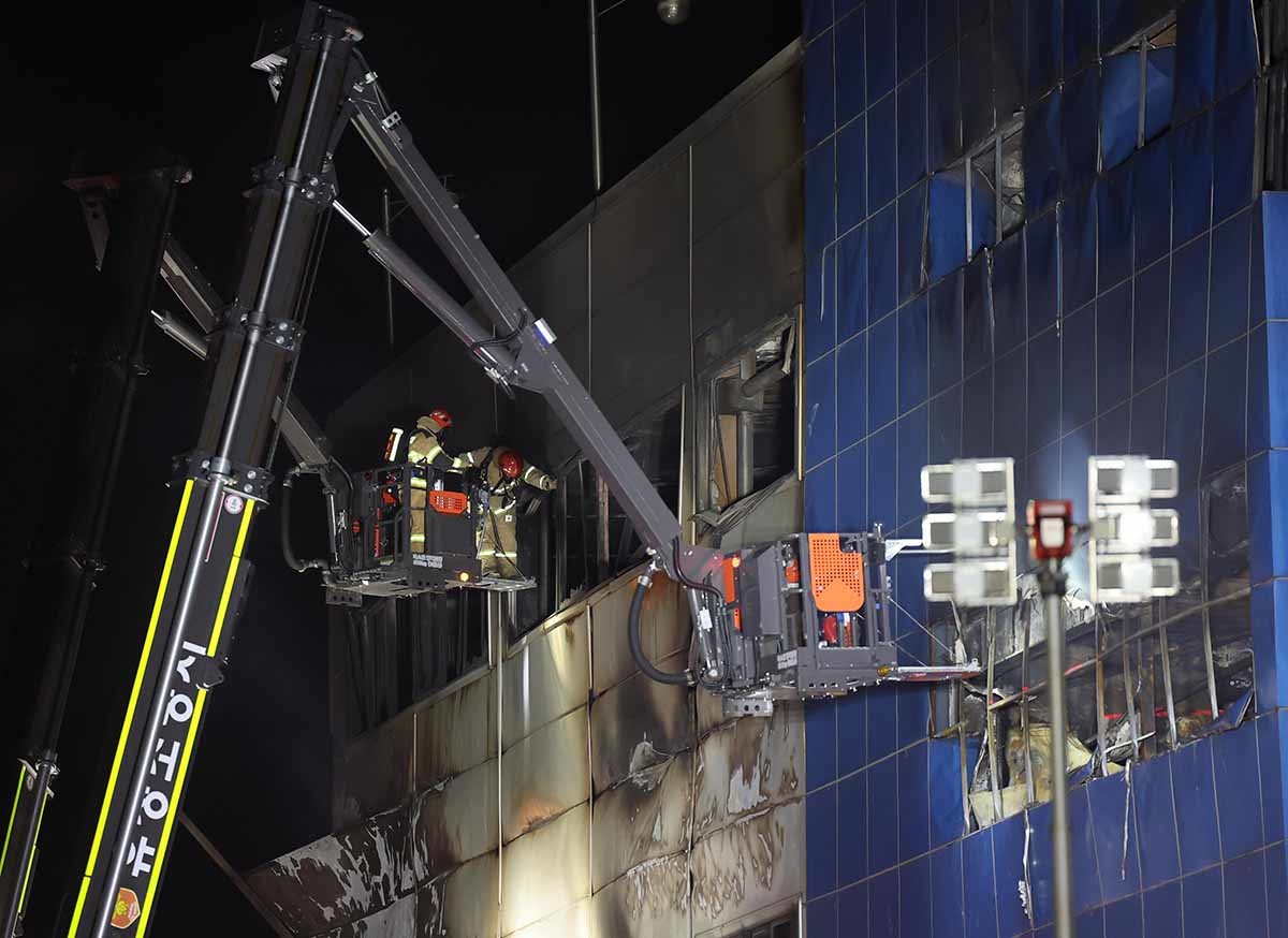 실종자 수색 모습. / 뉴스1