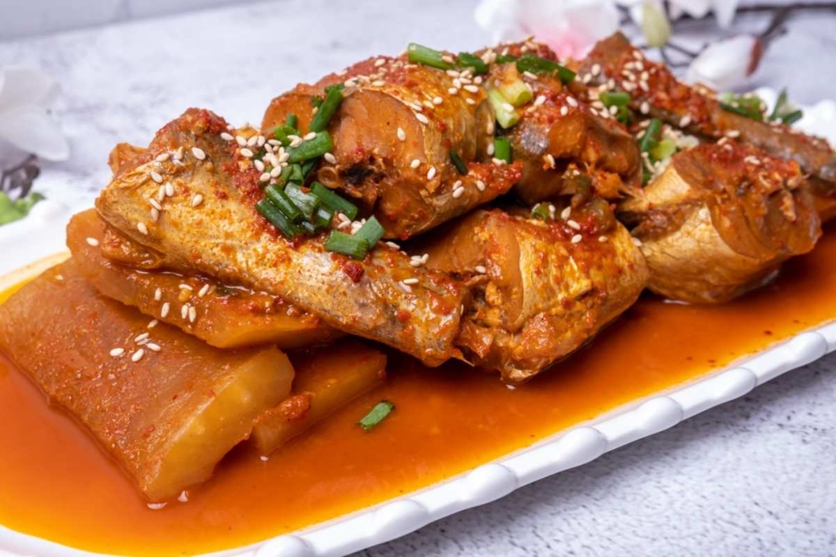 고등어 무조림 사진 / becky's-shutterstock.com