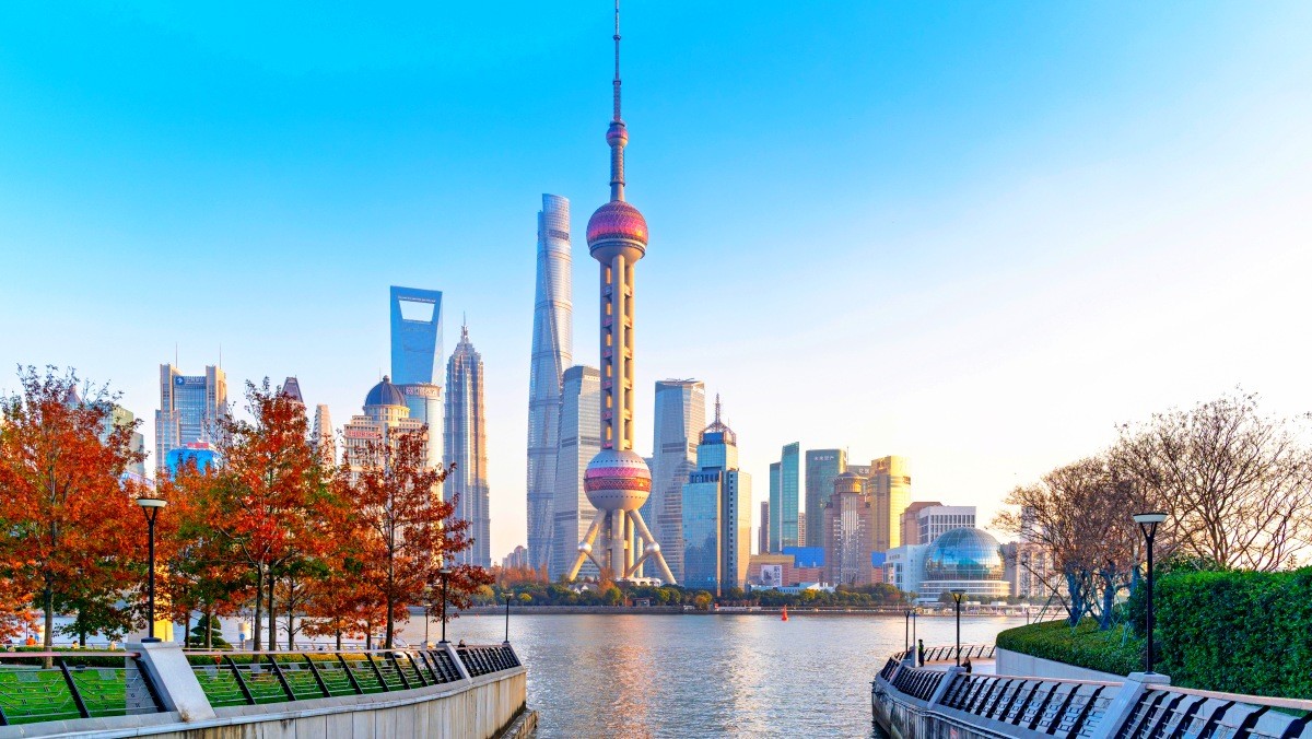 중국 상하이 와이탄. / iamlukyeee-shutterstock.com