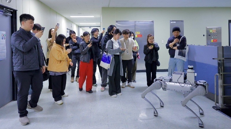 대전문화재단이 예술과 과학의 융복합 창작 프로젝트인 '2026 아티언스 대전'에 참여할 예술가 14명(팀)을 최종 선정하고 본격적인 사업 운영에 나선다./사진=대전문화재단