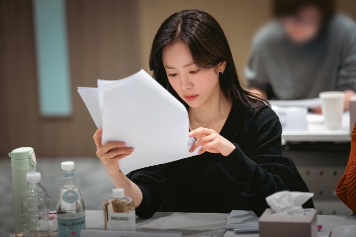 대본리딩 참석한 한지민 / 월트디즈니 컴퍼니 코리아