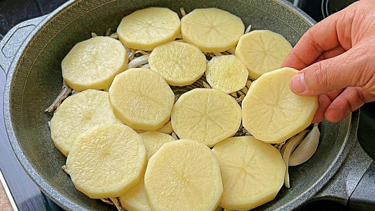 '감자조림, 이렇게 해보면...' 기사 내용 토대로 AI툴 활용해 제작한 자료사진.