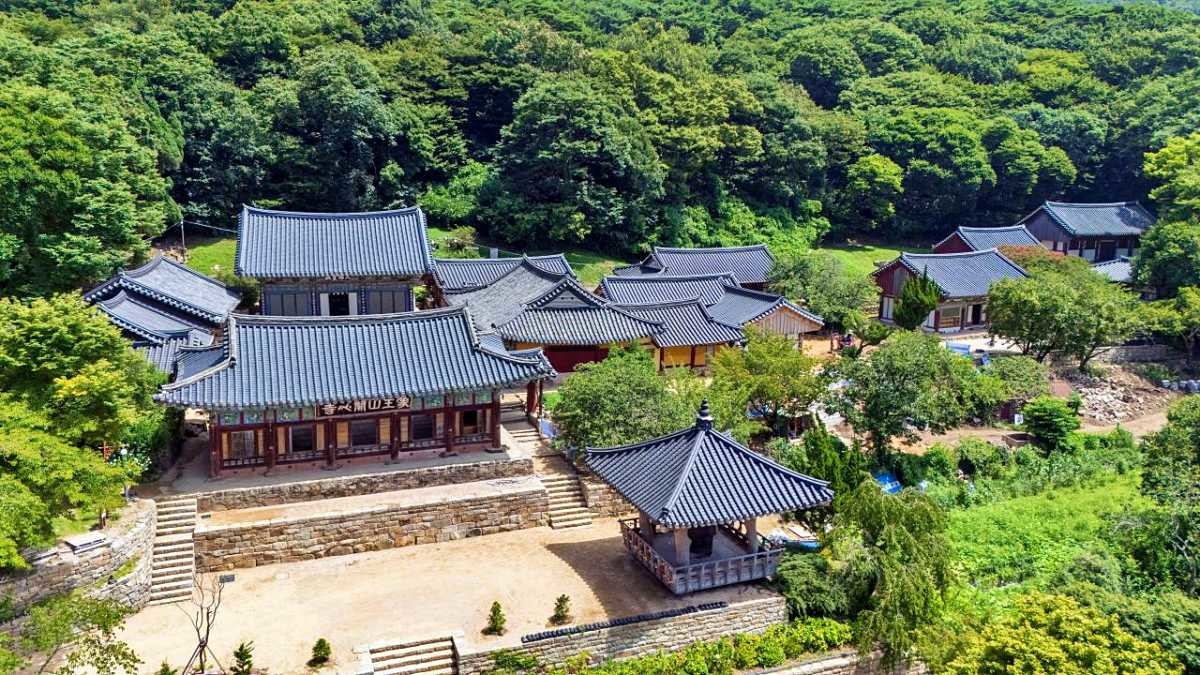 개심사 전경 / 한국관광공사(촬영 : 김석태)