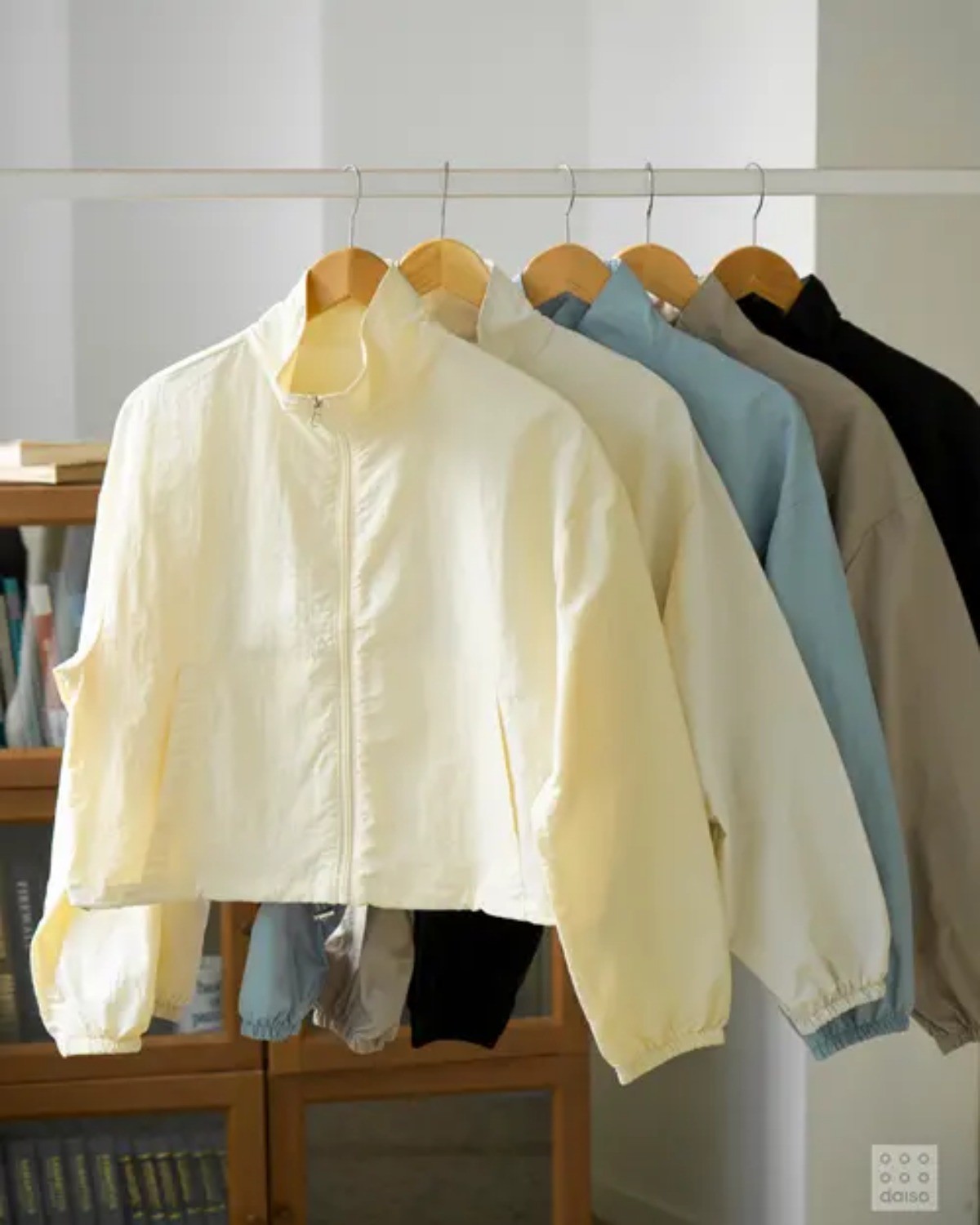 다이소의 바람막이  / 다이소