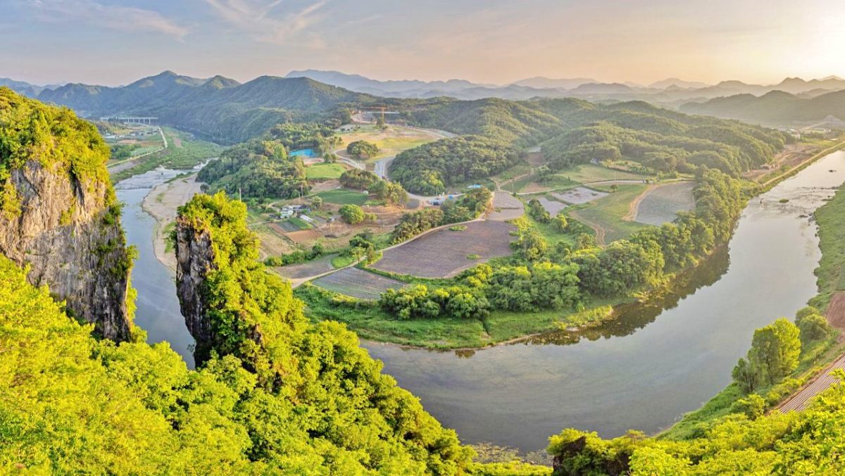 영월 선돌 / 한국관광공사(촬영 : 홍정표)