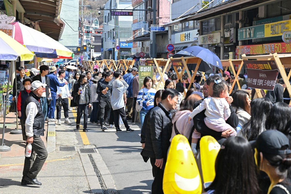 사백년 공주인절미 축제 현장 / 공주시