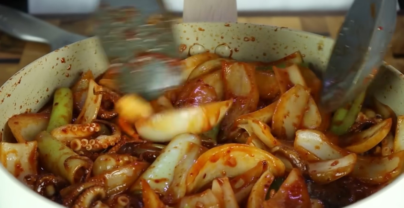 유튜브 '요리왕비룡 Korean Food Cooking'